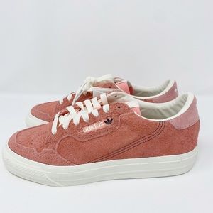 adidas Originals Women's Continental Vulc Sneaker